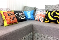 Новая линейка подушек с принтами!